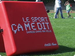 Consultant en communication pour Coca-Cola, Richard Dacoury a mis en place avec la marque le programme