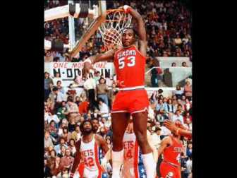 darryl dawkins avec les Sixers