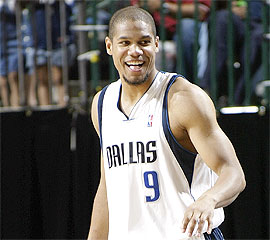 Sous l'uniforme des Mavs lors de la saison 2001-2002