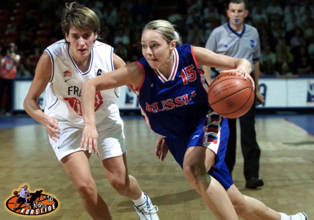 Ilona Korstine en action avec la Russie (c) ilonakorstine.com