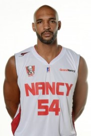 Maxime Zianveni MVP de la Semaine des As 2005 avec Nancy (c) sluc-basket.fr
