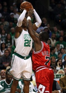 Ray Allen chaud bouillant aux tirs lors du Game 2 (c) Elsa - Getty Images