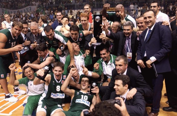 Pana vainqueur de l'Euroligue en 2002 (c) euroleague net