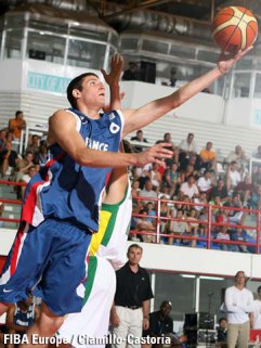 Antoine Diot, décisif lors de la finale de l'Euro Juniors vs la Lituanie (c) Fiba Europe - Castoria-Chamillo