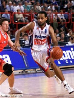 Stéphane Risacher en quart de finale de l'EuroBasket face à la Turquie (c) Fibaeurope