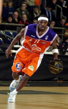 Jermaine Guice le 27 février 2006 avec Le Mans face à Gravelines (c) Hervé Bellenger - IS