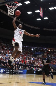 Kawhi Leonard - San Diego State lors du tournoi NCAA 2011 contre Temple (c) Christian Petersen - Getty Images North America