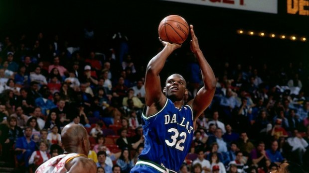 Jamal Mashburn - Dallas Mavericks (c) Getty Images Sport - Bill Baptist