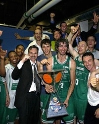 Benetton Trevise vainqueur de la Coupe Saporta en 95 (c) eurocupbasketball.com