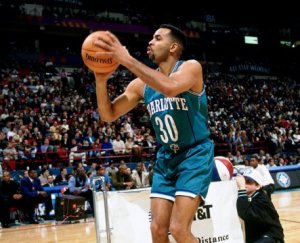 Dell Curry aux tirs - Charlotte Hornets (c) Getty
