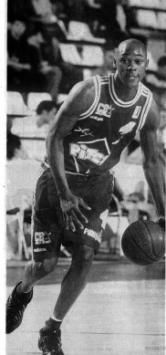 Skeeter Henry - Cholet Basket (c) cholet-basket.com