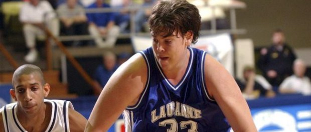 Marc Gasol au dribble avec le lycée de Lausanne (c) DR