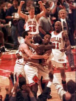 Jordan buzzer beater G1 des finales @ Getty Images