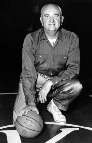 Adolph Rupp, un vieil homme du sud.