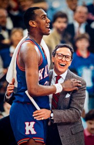 Larry Brown avec Danny Manning à Kansas (c) shadowleague.com
