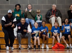 Un papa supporter de sa fille. © Pete Souza / White House