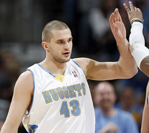 Linas Kleiza, auteur de 41 points pour Denver en janvier 2008 (c) AP