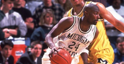 Shawn Respert - NCAA