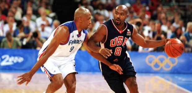 DIOUMASSI, HARDAWAY/BASKETBALL: SYDNEY 2000