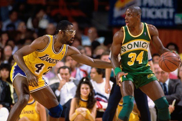 Los Angeles Lakers vs. Seattle Supersonics