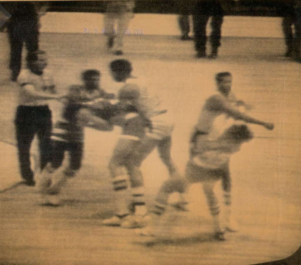 Le coup de Kermit Washington sur Rudy Tomjanovitch